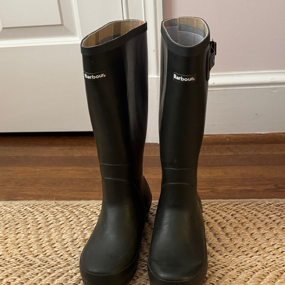 Barbour Black Waterproof Boots
